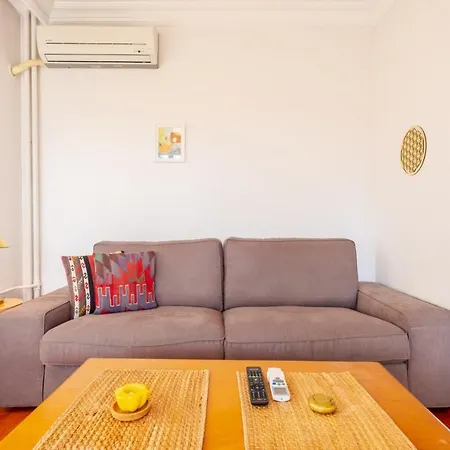 Stunning Flat Close To The Bosphorus In Sariyer Κωνσταντινούπολη