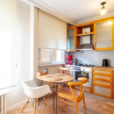 Stunning Flat Close To The Bosphorus In Sariyer